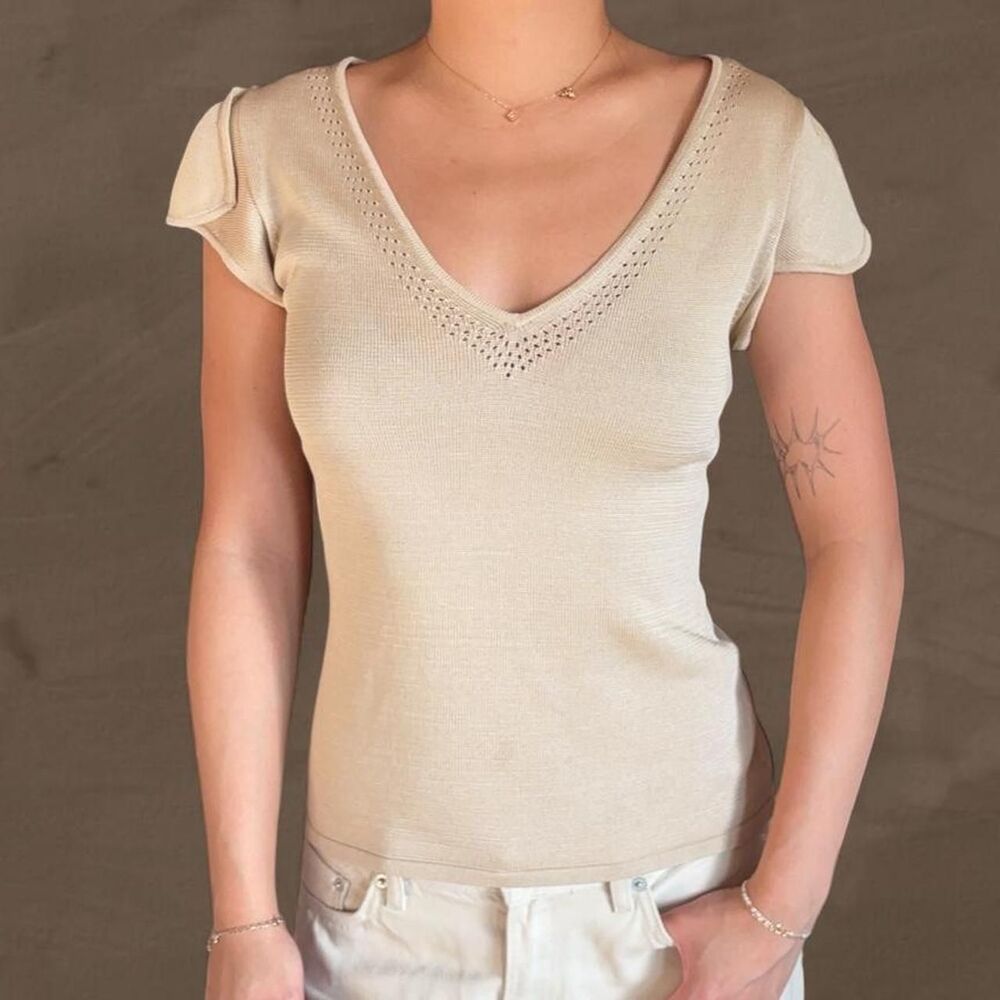 banana republic silk cream v neck blouse knit split sleeve size XS